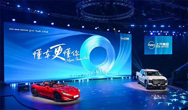 技术星空tiyu，懂车更懂你：450.7万辆背后的“智变”与“质变”